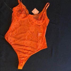 Lace body suit